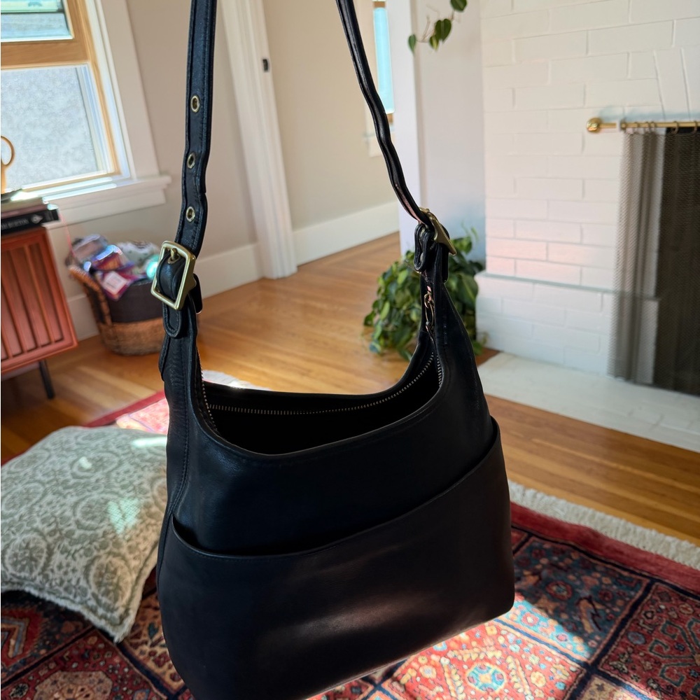 Coach Black Leather Shoulder Bag
